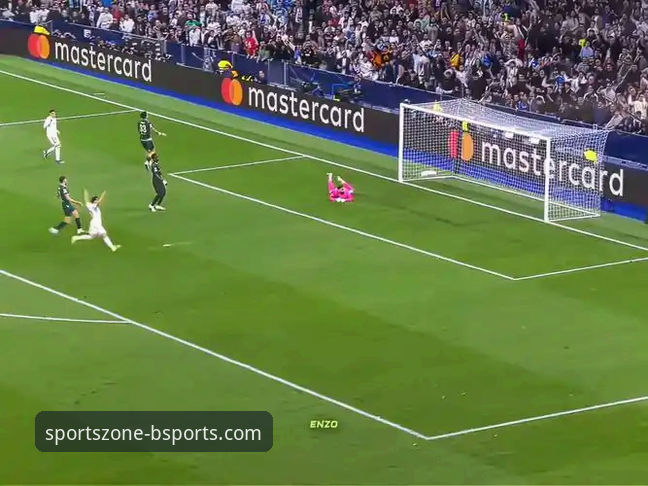 欧冠焦点战最新动态：巴尔韦德帽子戏法击沉曼城，瓜帅战术再遭拷问